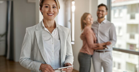 Postura profissional: o que diferencia um corretor comum de um profissional